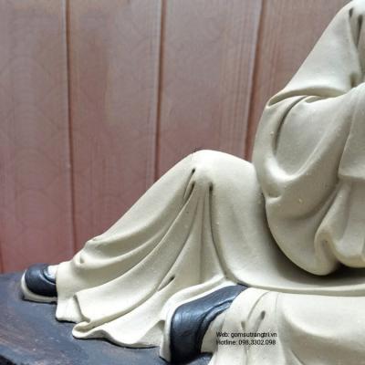 TƯỢNG THẦN TRÀ LỤC VŨ VÀ TIỂU ĐỒNG